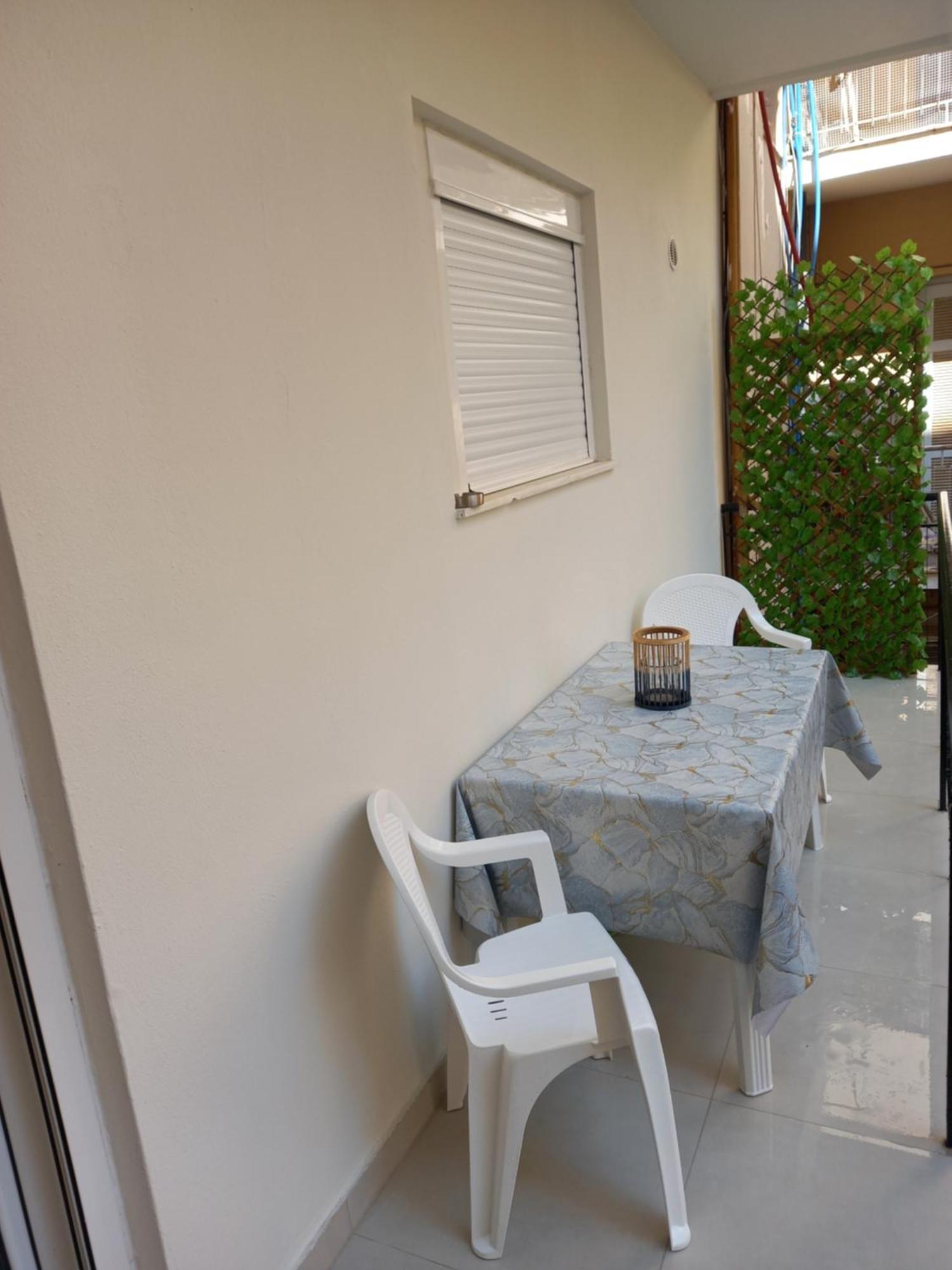 Siesta Apartment Kalamata Luaran gambar